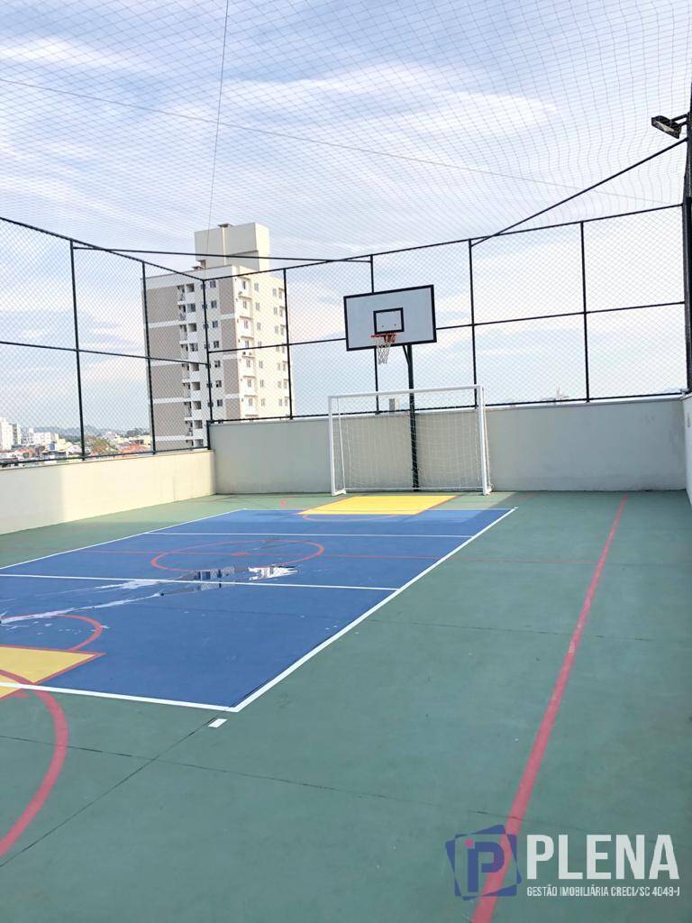 Apartamento à venda com 2 quartos, 73m² - Foto 4
