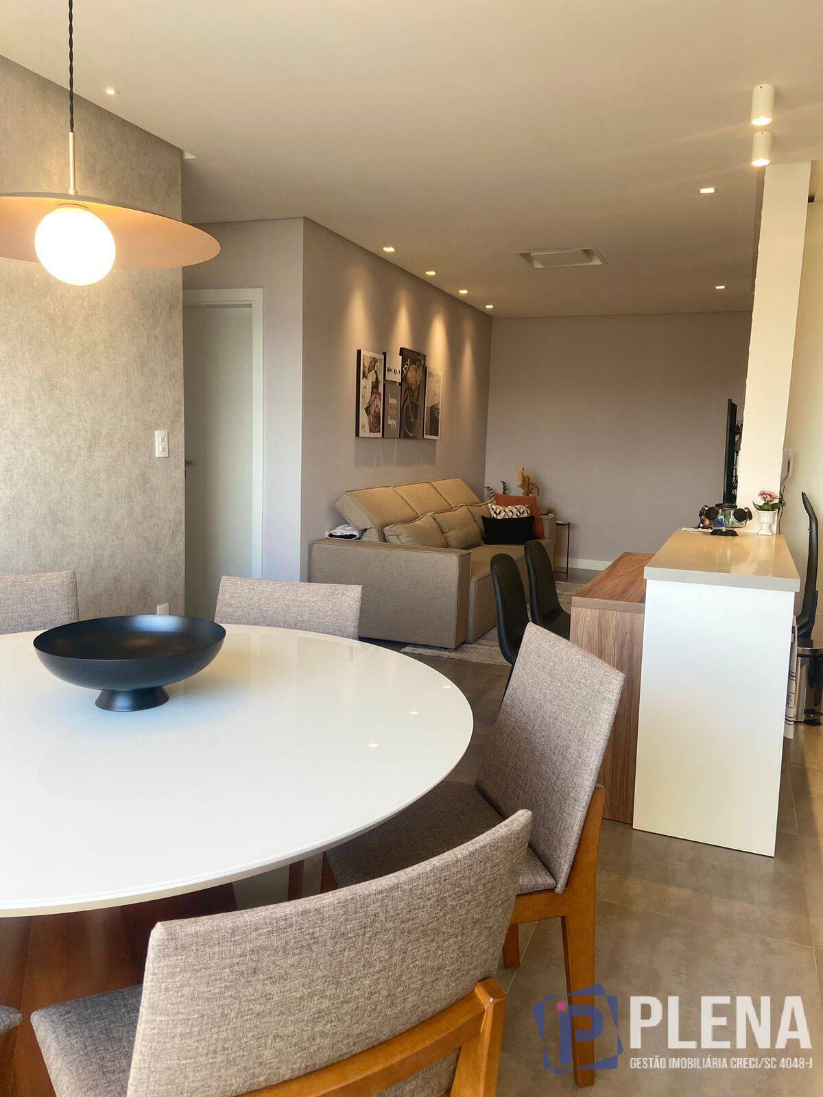 Apartamento à venda com 2 quartos, 73m² - Foto 8