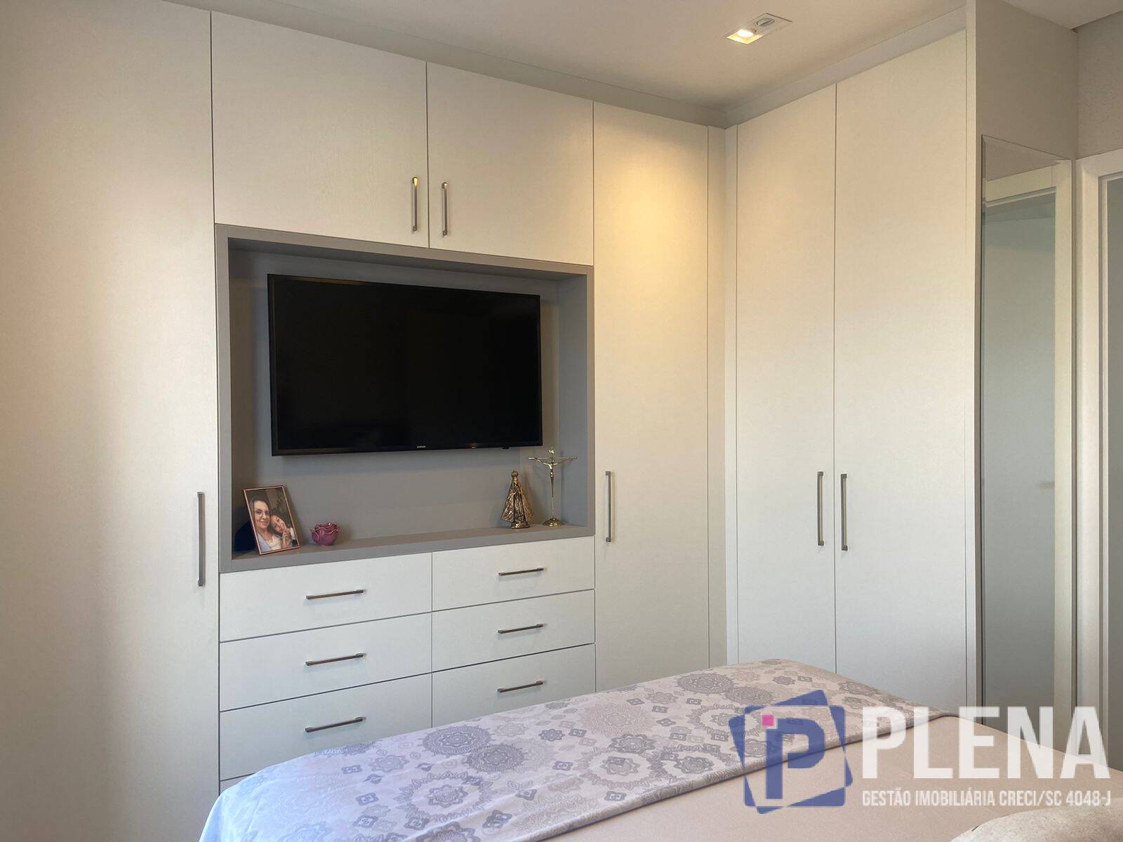 Apartamento à venda com 2 quartos, 73m² - Foto 19